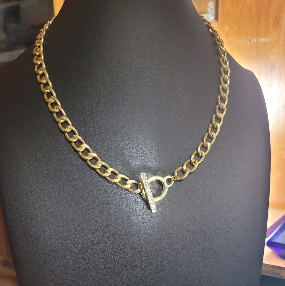 Gold Chunky Chain Link Necklace